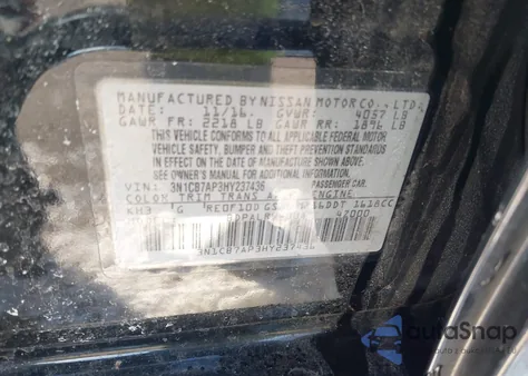 2017 Nissan Sentra Sr Turbo z USA, uszkodzony, nr VIN 3N1CB7AP3HY237436